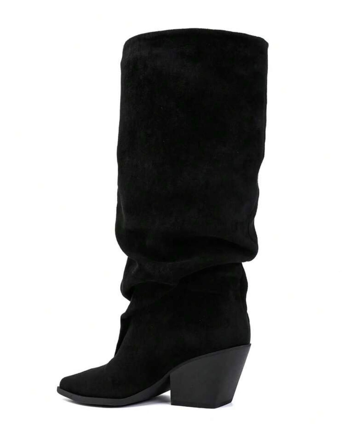 BOTTES HAUTES NOIRES EFFET FROISSÉ BOUT POINTU TALON BISEAUTÉ – MISS GRACE NOIR SUEDINE