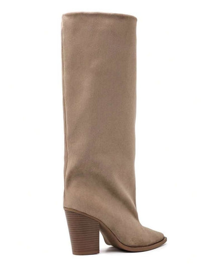 BOTTES HAUTES SUÉDINE BOUT POINTU TALON BLOC – MISS ABIGAIL BEIGE
