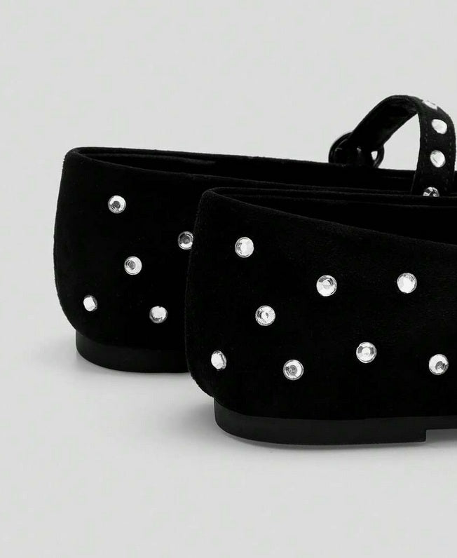 Ballerines cloutées noir et argent