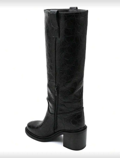BOTTES HAUTES – TALON CARRÉ CONFORTABLE EN FAÇON CROCO MISS SERENA NOIR
