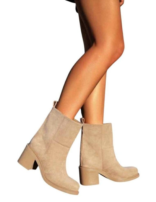 BOTTINES EN DAIM FEMME – TALON CARRÉ CONFORTABLE – MISS AUDRINA BEIGE