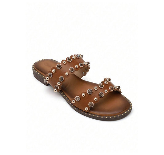 Chaussures femme sandales clous et strass camel miss clara