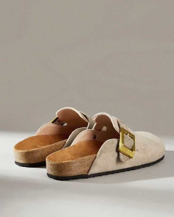 Chaussures femme sabot boucle miss clogs beige et or