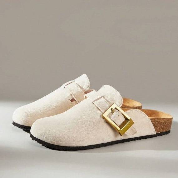 Chaussures femme sabot boucle miss clogs blanc cassé et or