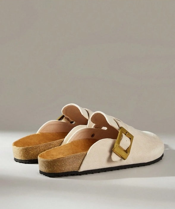Chaussures femme sabot boucle miss clogs blanc cassé et or
