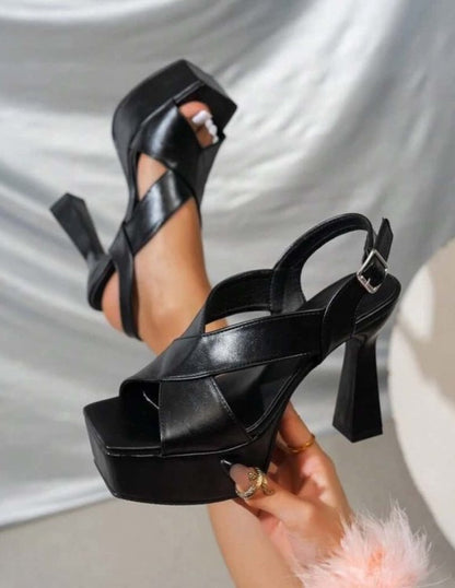 CHAUSSURES FEMMES TALON HAUT PLATFORM LANIERES CROISES MISS ANGELA NOIR