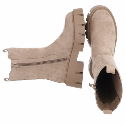 BOTTES CHELSEA BEIGE SUÉDINE PREMIUM – SEMELLE CRANTÉE PLATEFORME MISS AUDRINA
