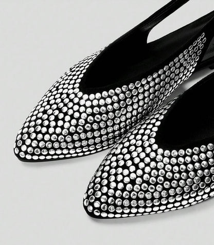 Mules ballerines noir à Détails cloutés argent