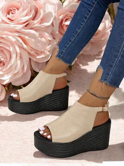 Sandales compensées de fête ultra légères – Modèle “Élégance Corde” Beige