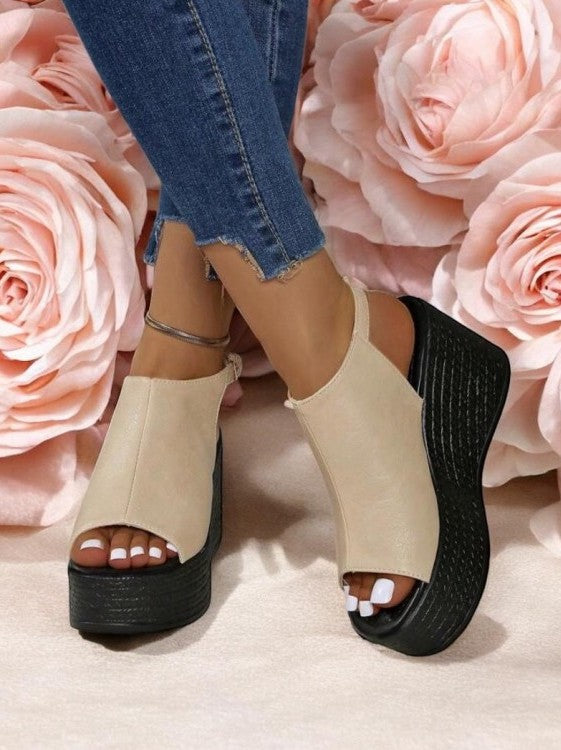 Sandales compensées de fête ultra légères – Modèle “Élégance Corde” Beige