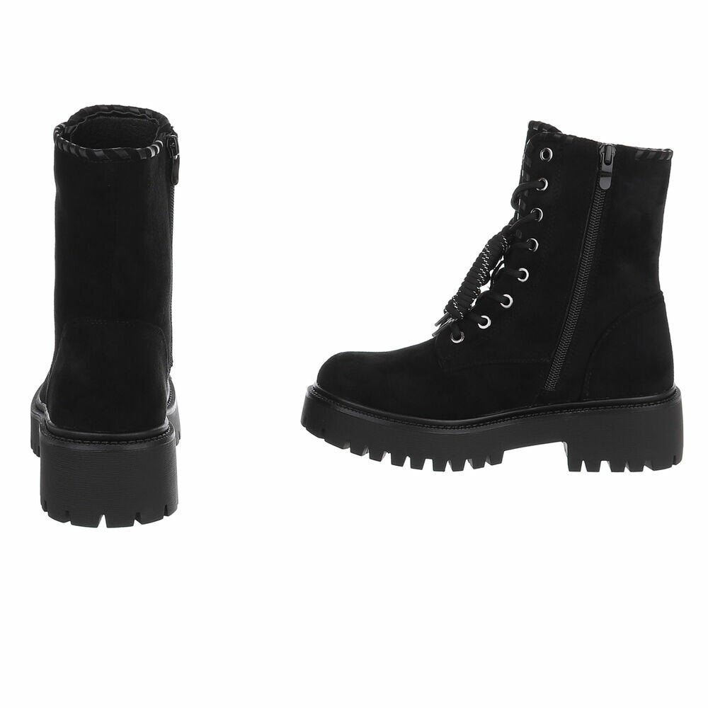 BOTTINES À LACETS NOIRES ASPECT DAIM – PERLES DÉCORATIVES & SEMELLE CRANTÉE MISS DAYANA