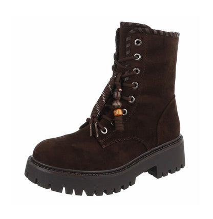 BOTTINES À LACETS MARRON ASPECT DAIM – PERLES DÉCORATIVES & SEMELLE CRANTÉE